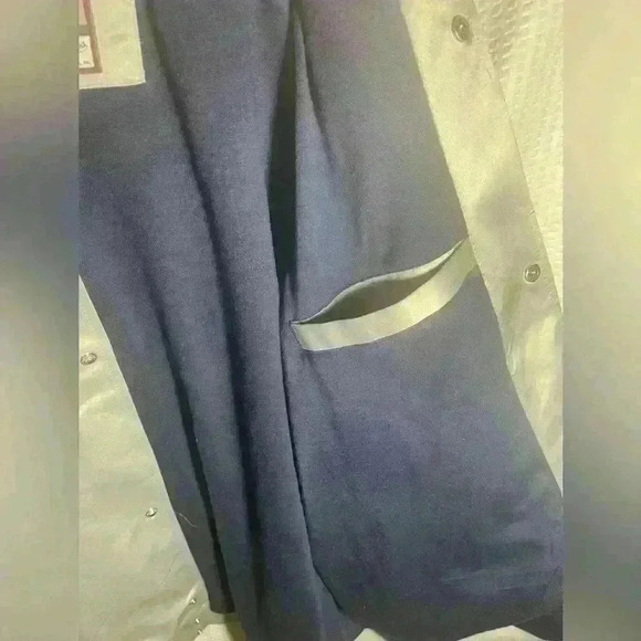 Mitchell & Ness 2XL College Vault Hoyas Jacket - Picture 5 of 7